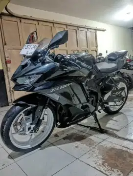 Zx250R 2023 mulus seperti baru cash & kredit