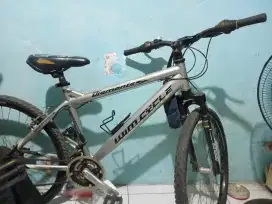 Sepeda gunung merk wim cycle