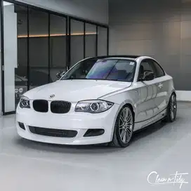 BMW E82 125i 2010 putih Engine N52B30 Alpine white 125i 2011 E82