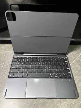 MAGIC KEYBOARD FOR IPAD PRO & AIR