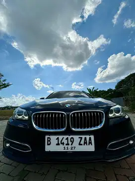 BMW 520i Luxury 2017 hitam black BMW 520i 2018 Luxury 520i 2016 f10