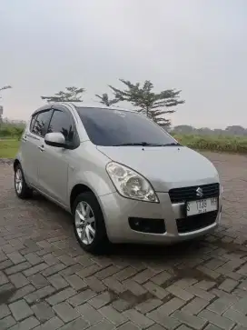 Suzuki Splash GL manual 2010
