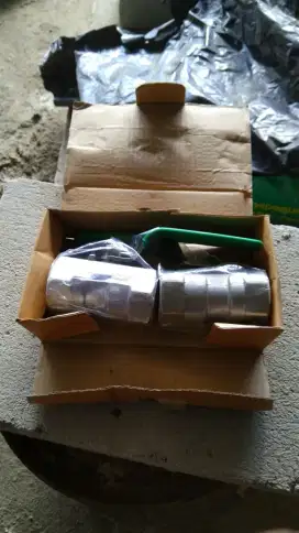 2 PCS BALL VALVE STAINLES 316 KITZ 1 INCH 600 WOG