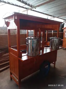 Gerobak mie ayam bakso roda