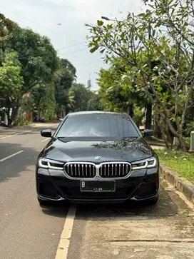 BMW 520i m sport g30 2021 hitam black BMW 520i 2022 520i 2020 Sport