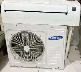 AC 1/2 PK SAMSUNG (R410) Low300Watt Orisinil Bagus Normal Dingin