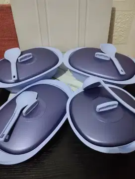Set Prasmanan Tulipware