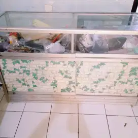 Etalase kaca murah