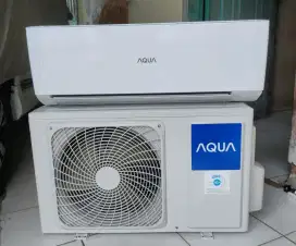 JUAL AC AQUA 1/2 PK MASIH MULUS