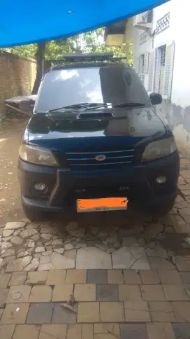 Dijual mobil Taruna csx 1,6