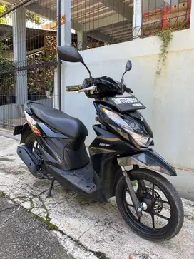 Dijual honda beat deluxe 2022 Ss kumplit pajak aktif kunci 2 faktur
