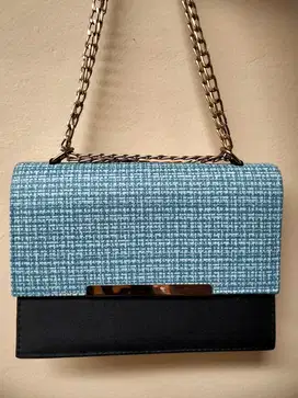 Tas slempang wanita murah