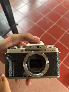 Kamera Fujifilm X-T100