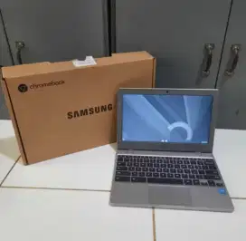 Note book  samsung cromebox XE310xba