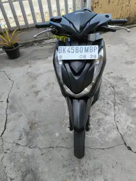 Honda Beat Deluxe tahun 2023 Hitam doff