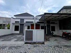Rumah ready 3menit Swalayan aneka jaya Wolter monginsidi