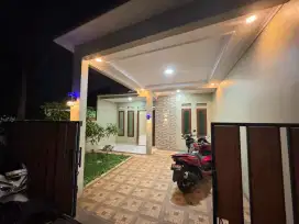Dijual Rumah Desain Modern Mewah Dekat Toll Sawangan Desari