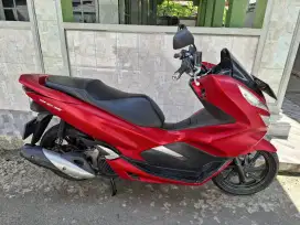 Honda PCX tahun 2019 siap pakek motor Gress