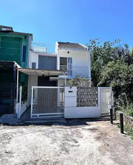 DIJUAL RUMAH MURAH DALAM KOMPLEK CIKADUT BANDUNG KOTA