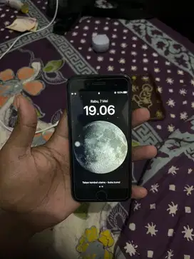 iPhone 8 64 GB iBox