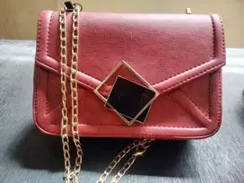 Tas selempang wanita modis