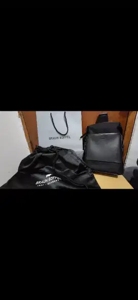 Tas braun buffel nego tipis