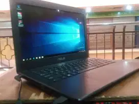 Asus x450e RAM4GB HDD500. Normal siap pake