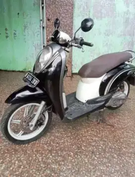Honda Scoopy 2012