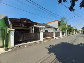 DIJUAL RUMAH MURAH SANGAT STRATEGIS PUSAT KOTA SAYAP BKR BANDUNG