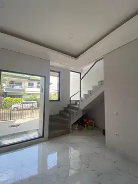 Rumah Brand New 2 Lantai, Villa Melati Mas, Tangerang S8703