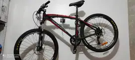 sepeda united dominate 078 Frame Merah Hitam