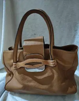 Tas Kulit  excellent condition