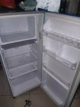 Kulkas 1 pintu merk LG