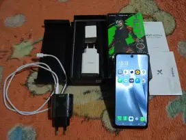 Infinix hot 40 pro 8/256 hitam