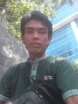 Saya lagi mencari loker sebagai driver punya SIM A