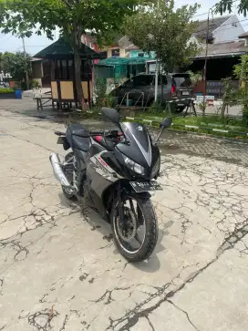 Honda CBR 150 th 2016