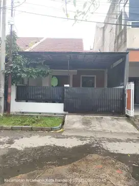 Disewakan Rumah dalam komplek puridago  Antapani