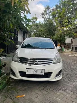 Nissan Grand Livina 2013 highway star matic type tertinggi