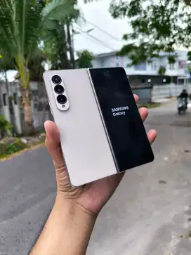 Samsung Z Fold 4 12/256Gb SEIN