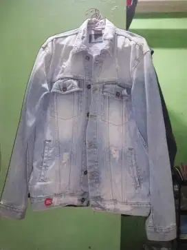 Jual jaket pria kondisi bekas tapi msh