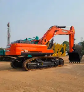 Excavator Doosan DX520 Tahun 2018