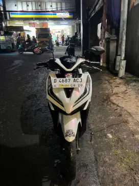 Vario. 150 Led New 2019 Cbs Iss (Putih)