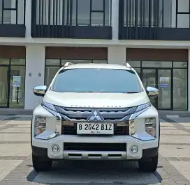 Mitsubishi Xpander Cross Premium AT 2020