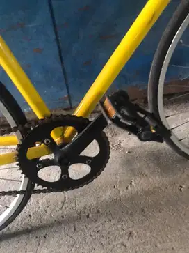 Sepeda Fixie Basic Airwalk