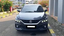 km 13 ribu suzuki baleno hatchback 2023 abu matic pajak panjang