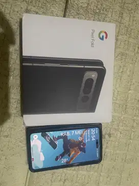 Google pixel fold second