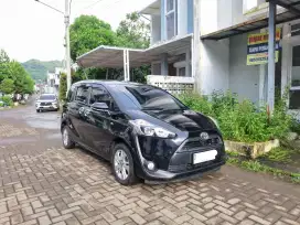 Toyota Sienta G M/T 2017 Sangat Mulus Km 60rb