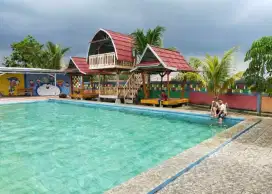Hunian Kolam Renang Umum
