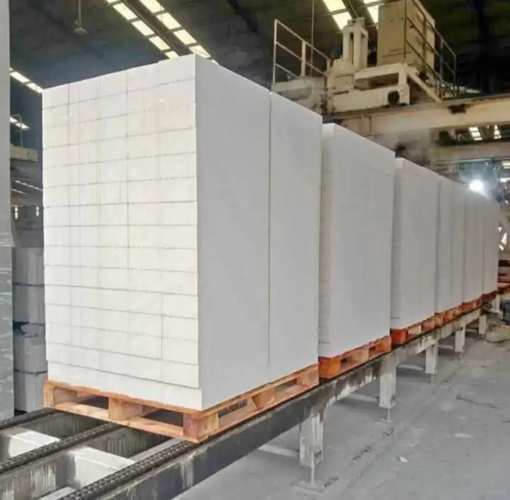 BATA RINGAN STANDAR AAC-SNI