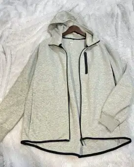 Hoodie Uniqlo Grey